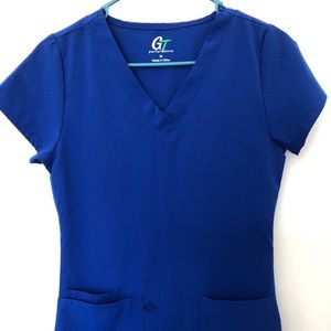GT performance scrub top